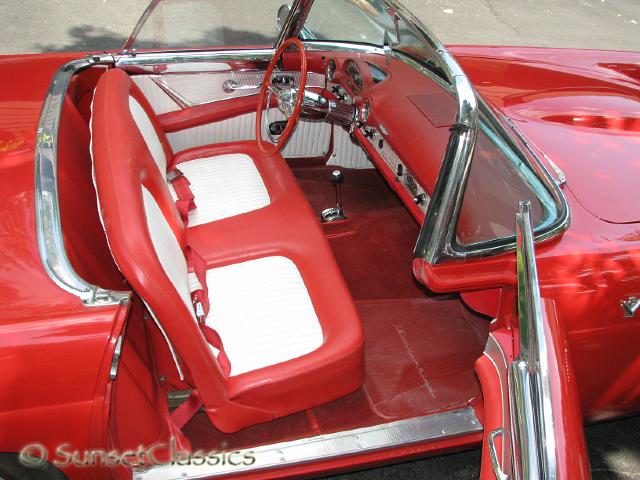 1955-ford-thunderbird-201.jpg